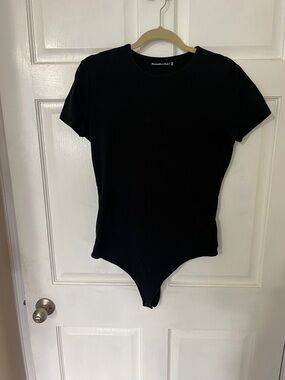 Abercrombie & Fitch Black Crew Neck Bodysuit